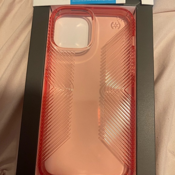 Brand new clear pink speck case - Picture 6 of 6